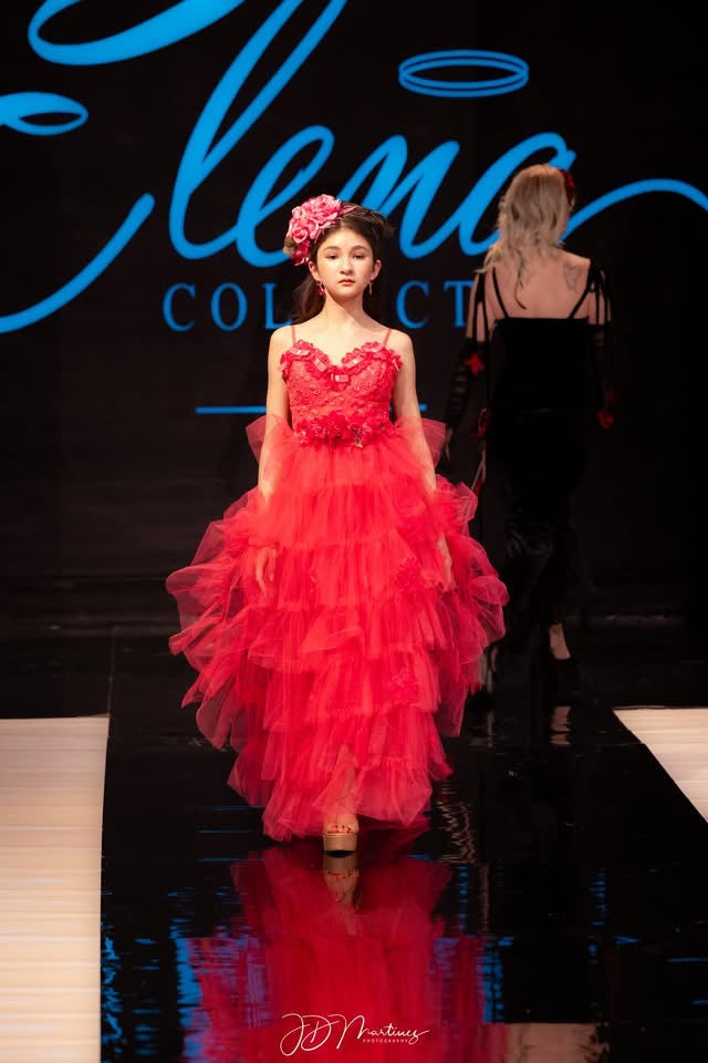 🔥 Walk the Runway for our brand Sustainable Couture during NYFW!
Join us on September 12 - 2025, for an exclusive Sustainable Fashion Couture Show at New York Fashion Week! 🌍✨