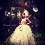 2-Piece Couture Wedding Corset Set with Detachable Tulle Train & Handmade Florals