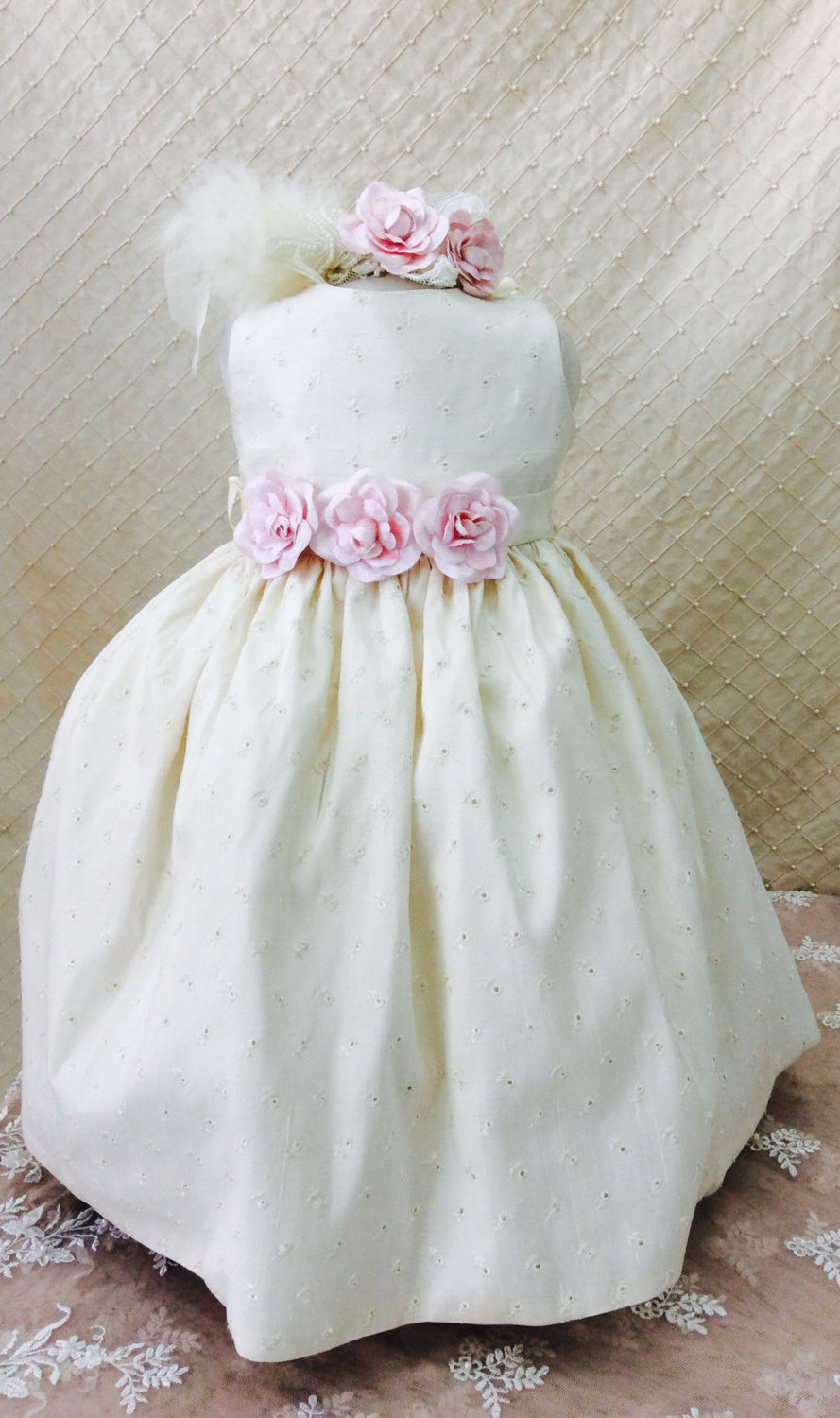 Flower girl dress-Photo-prop-baby girl-eyelet cotton dress-Eugenia - ElenaCollection
- 2