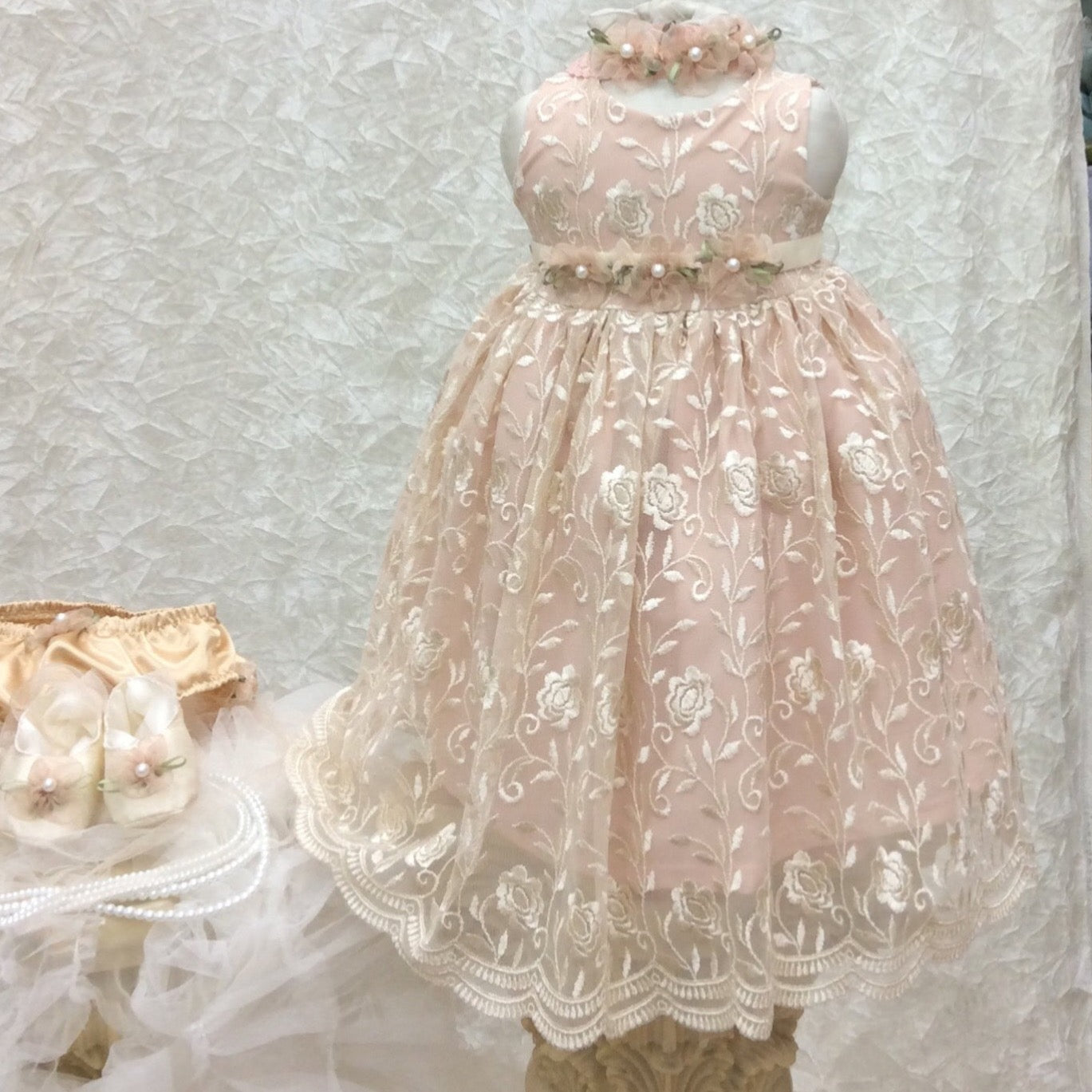 Lovely - ElenaCollection
- 4