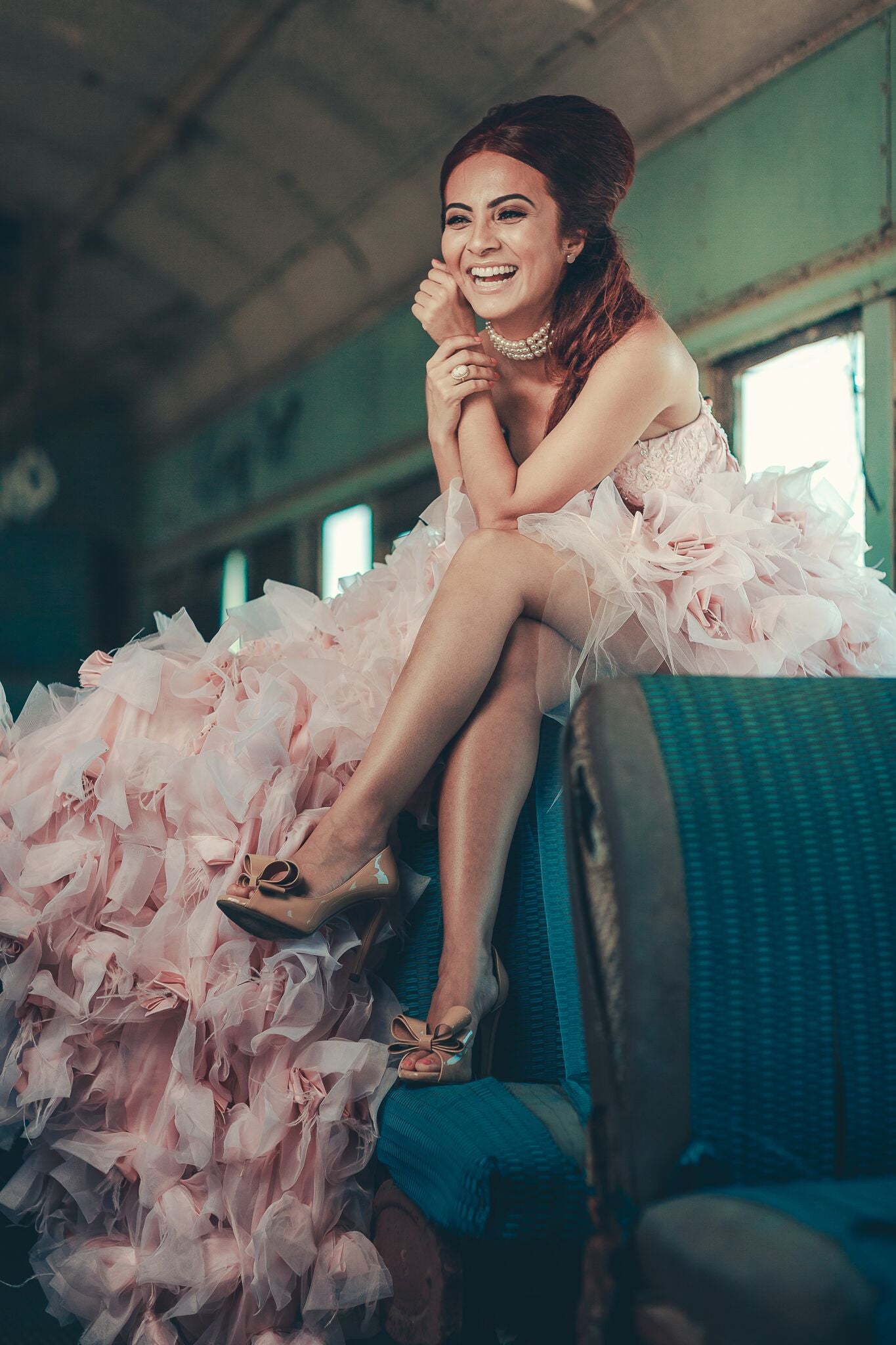 Wedding Feather Gown-rental -Quinceanera-Prom-Moët - ElenaCollection
- 7