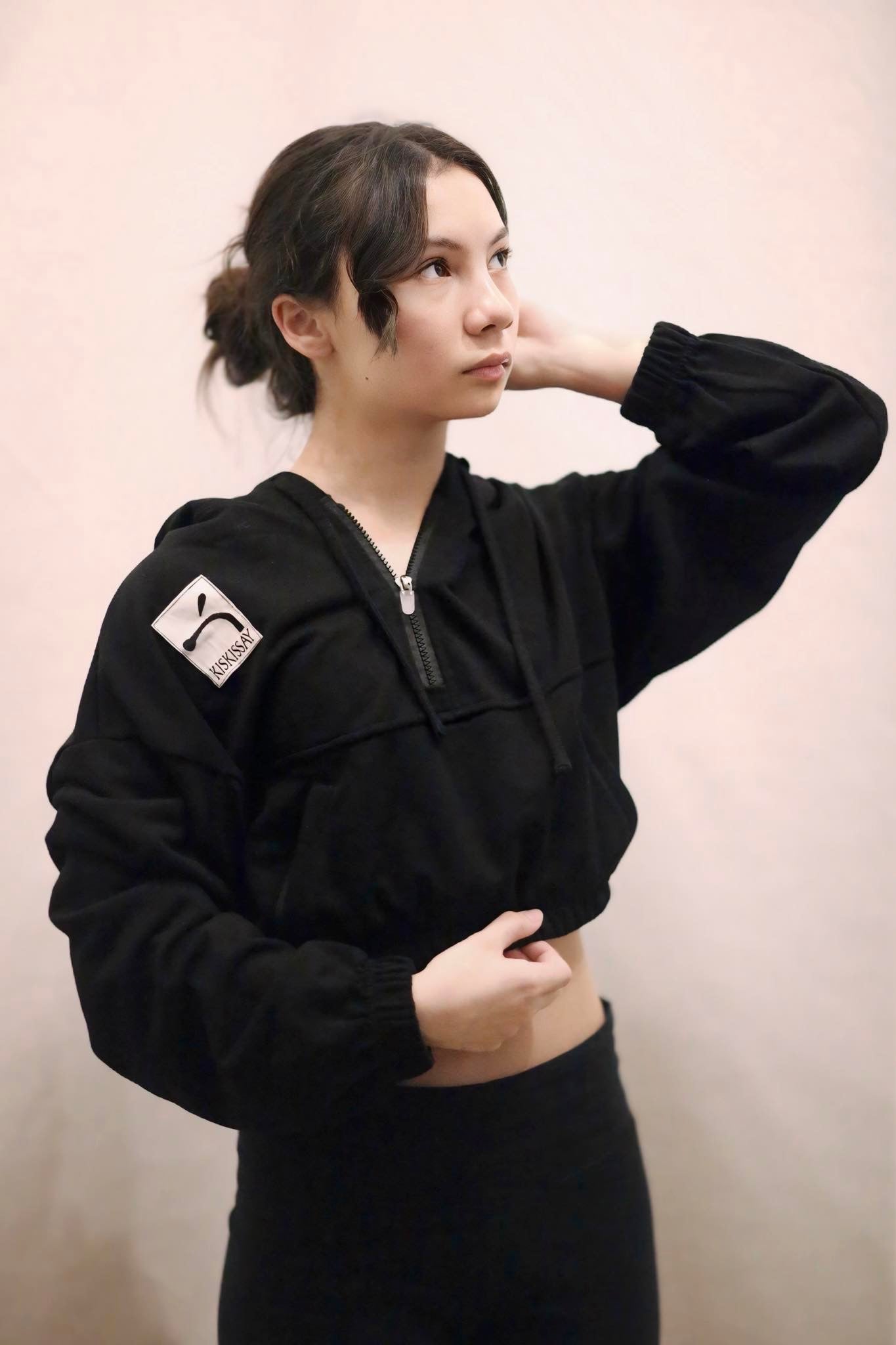 Cropped Black Hoodie - Laura