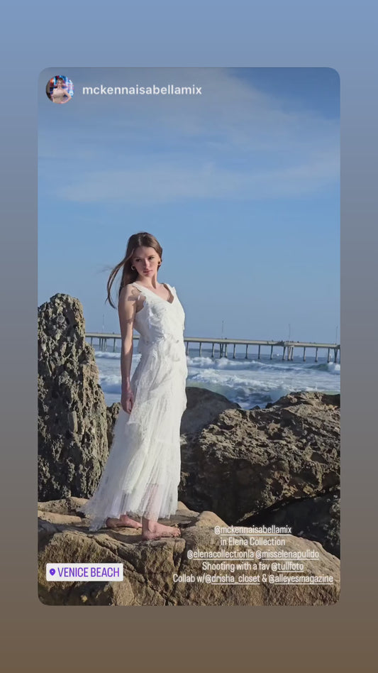 Bohemian 3D Lace Beach Wedding Dress - Marina