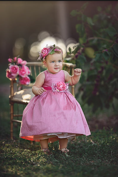 Flower Girl - Ariana